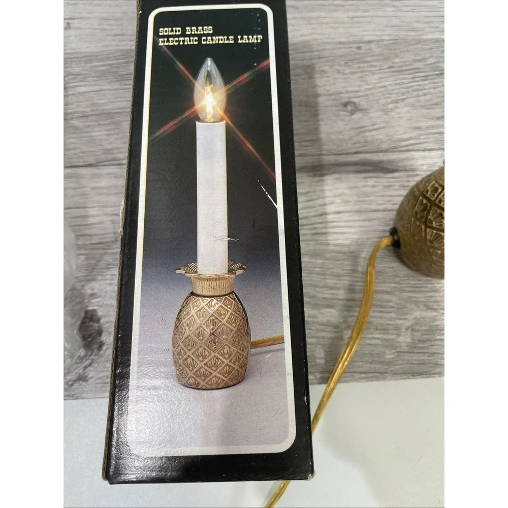 Williamsburg Solid‎ Brass Pineapple Electric Window Light & Bulb Tested NOS VTG